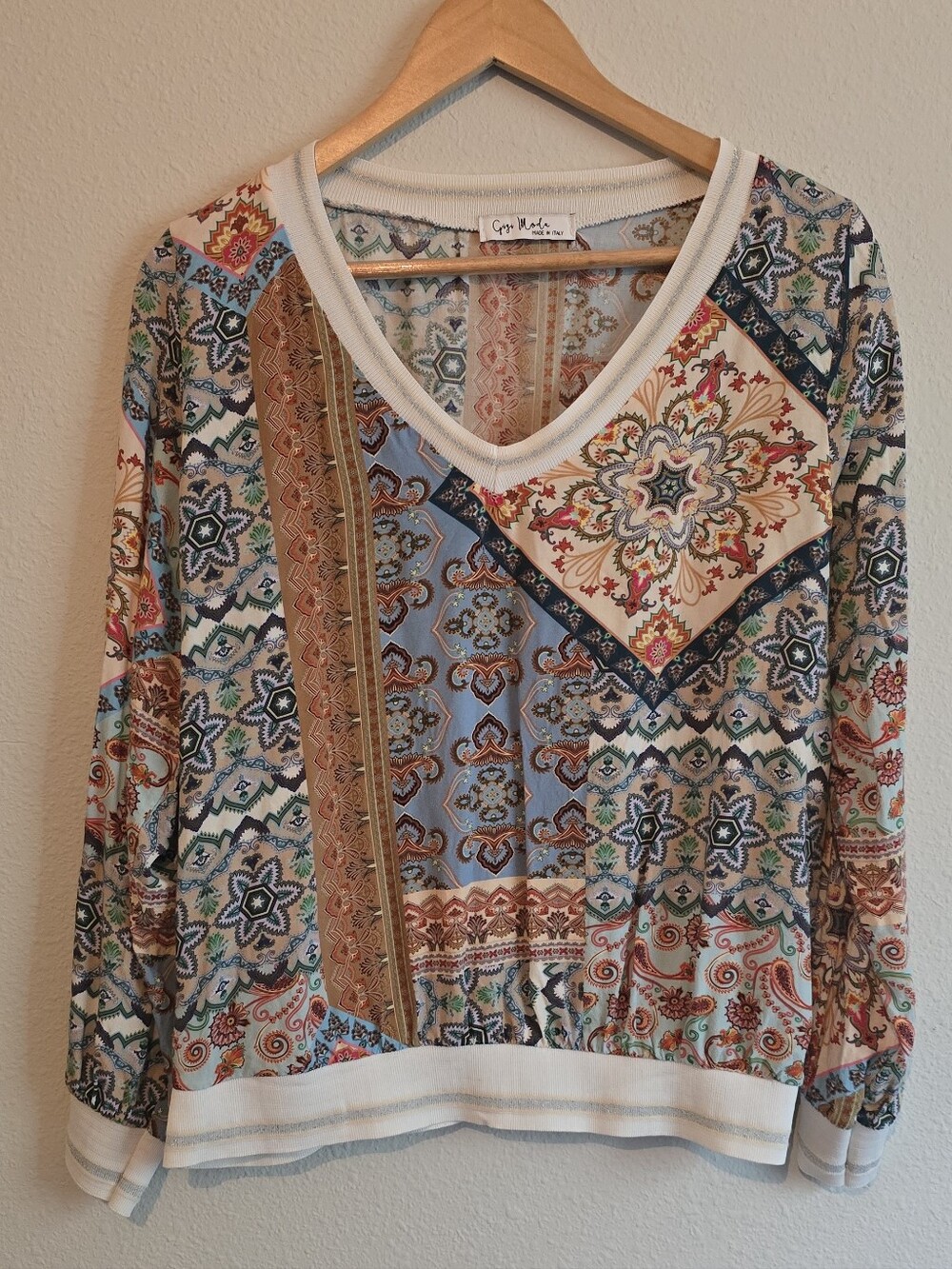 Patchwork V-Neck Pullover Made In Italy